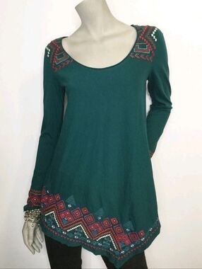 Johnny Was Los Angeles Asymmetrical Hem Embroidered Tunic Size Large